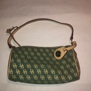 Dooney & Bourke small purse